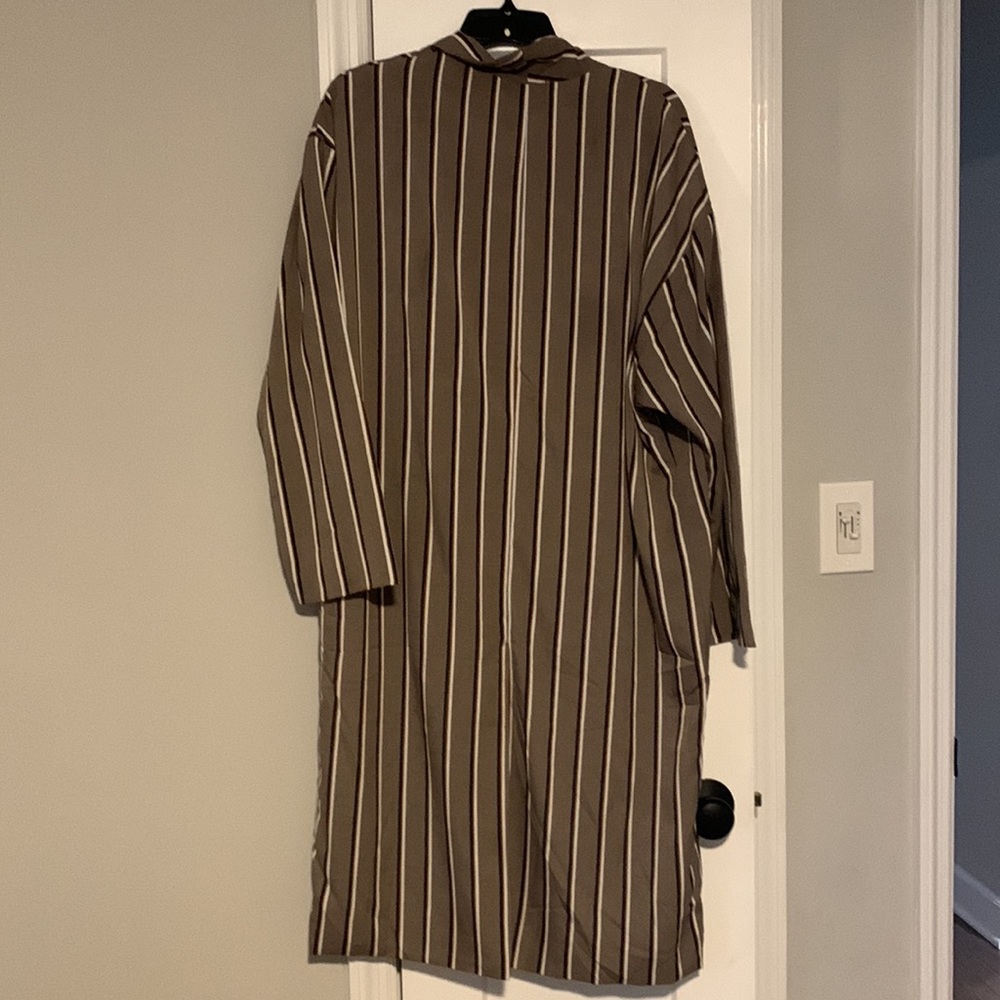 NWT Striped Open-front Duster-size medium - Picture 2 of 5